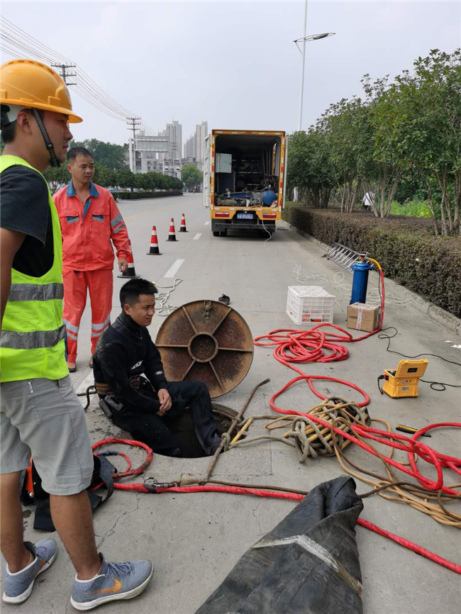 西华翻衬法管道修复技术主要工序